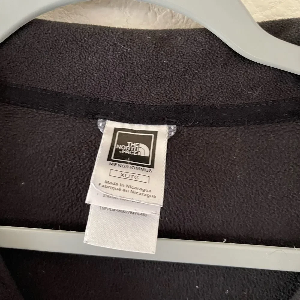 The north face black fleece‎ half zip up